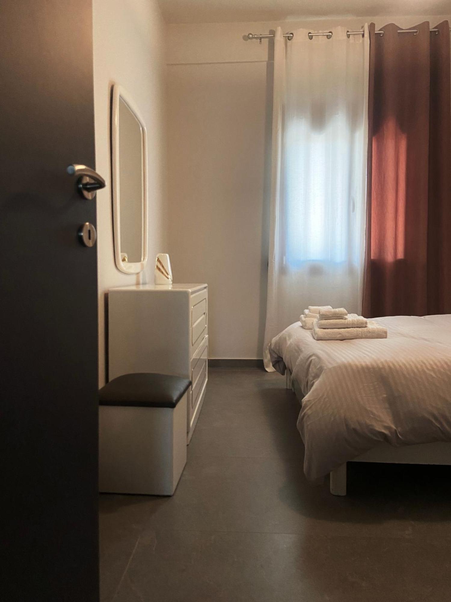 Ήφαιστος - Ifestos Apartman Tríkala Kültér fotó